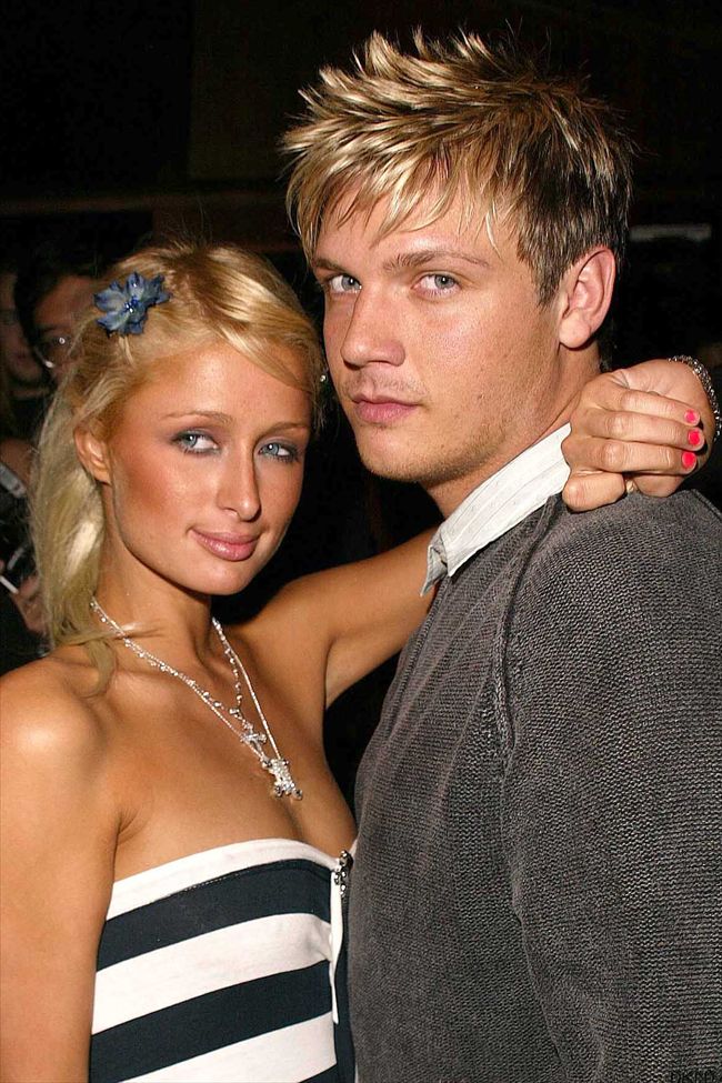 Paris Hilton20442_p28436_3_e2_5