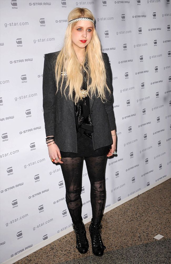 Peaches Geldof20825_1016FBQ_KH024_H