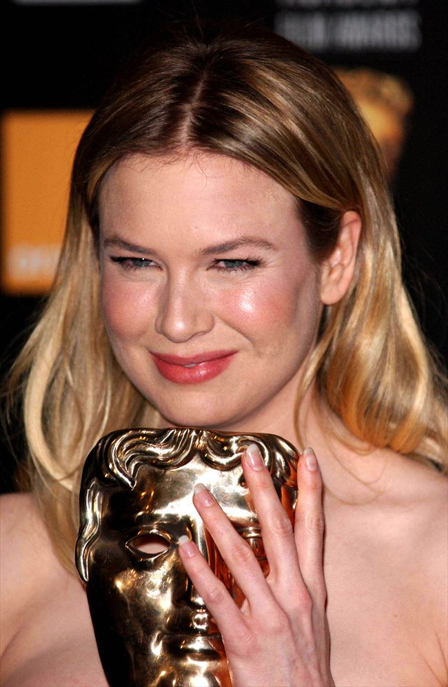 Renee Zellweger21724_Renee Zellweger・p35659_1_e2_5