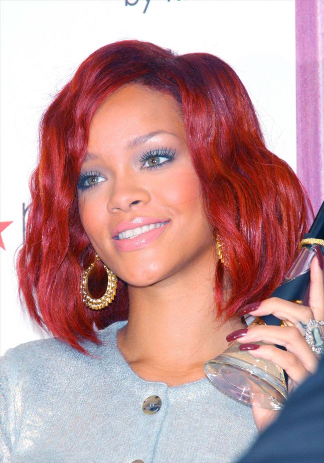 Rihanna21843_22144295