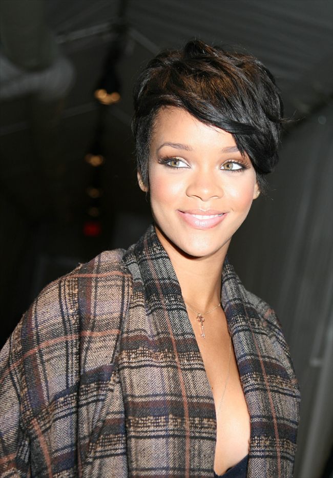 Rihanna21866_RIHANNA25