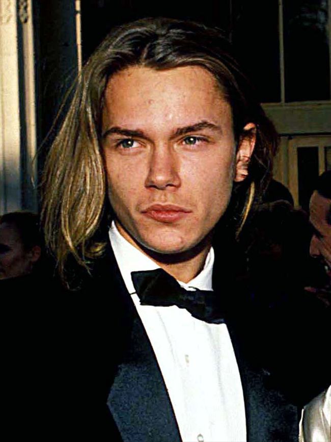 River Phoenix21929_RIVER PHOENIX