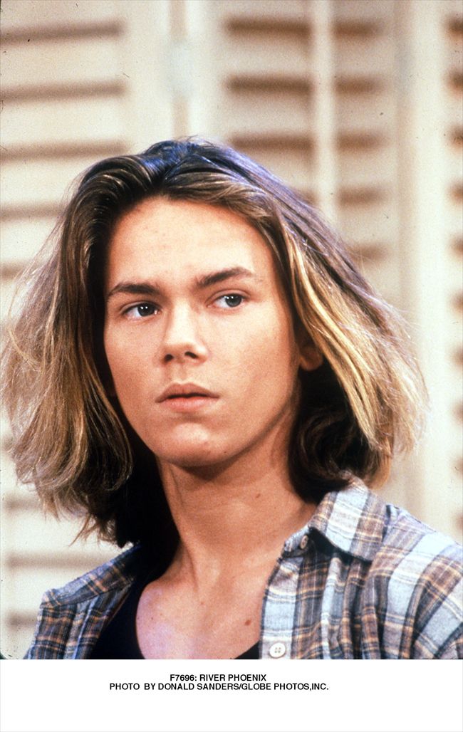 River Phoenix21932_RIVER PHOENIX4