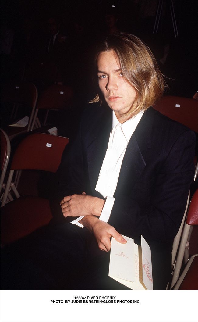 River Phoenix21933_RIVER PHOENIX5