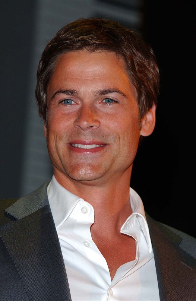 Rob Lowe21945_07899886