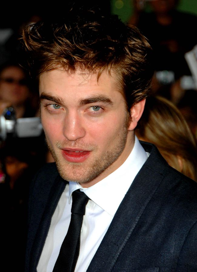 Robert Pattinson22166_68262361