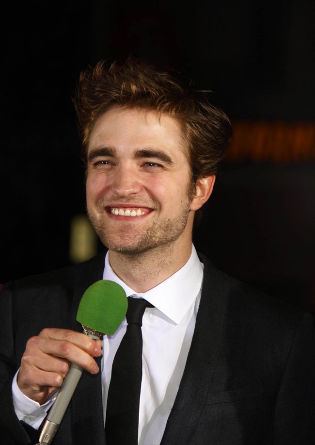 Robert Pattinson22168_68291105