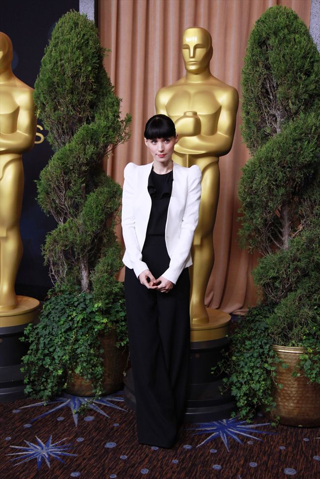 Rooney Mara22264_1206F06_HJ008_H