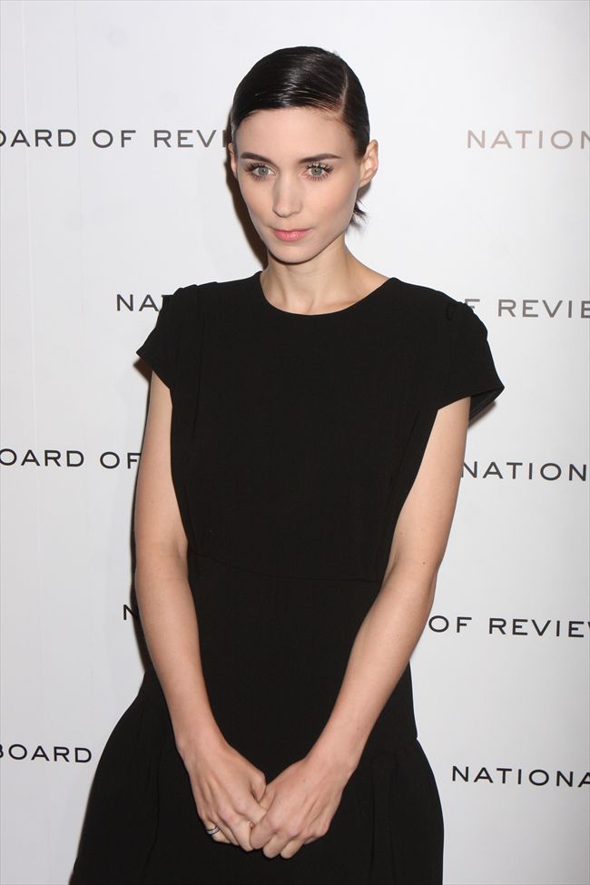 Rooney Mara22277_20120110_zaf_mg1_047