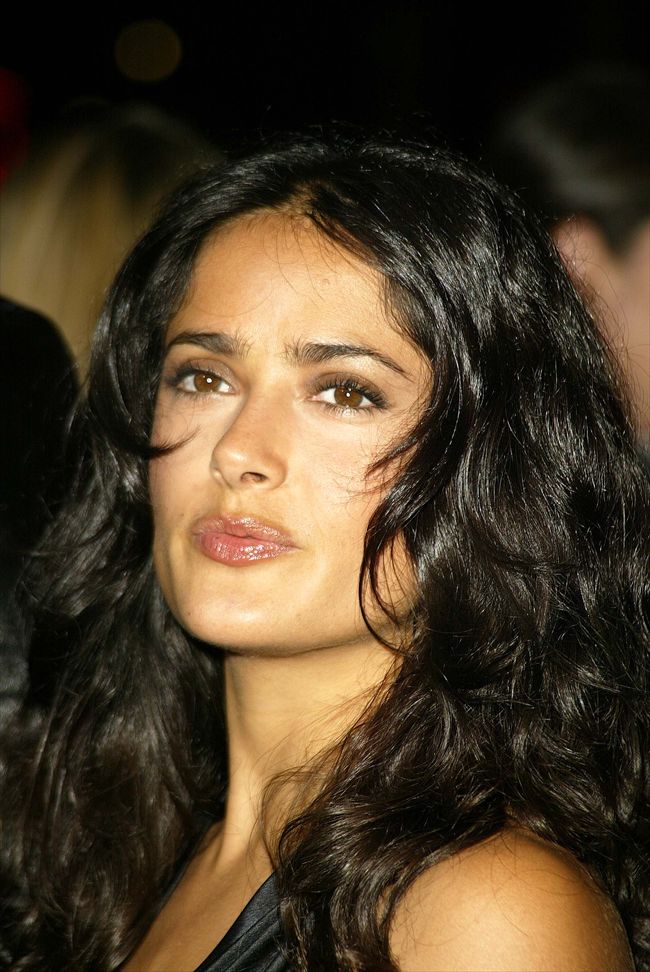 Salma Hayek23766_p22795_1_e2_5