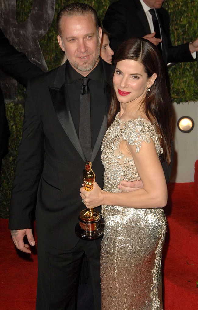 Sandra Bullock23886_1007MRO_DX045_H