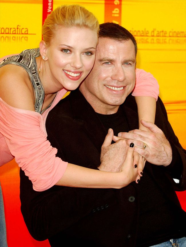 Scarlett Johansson24339_Scarlett Johansson & John Travolta1_p45960_3_e2_5