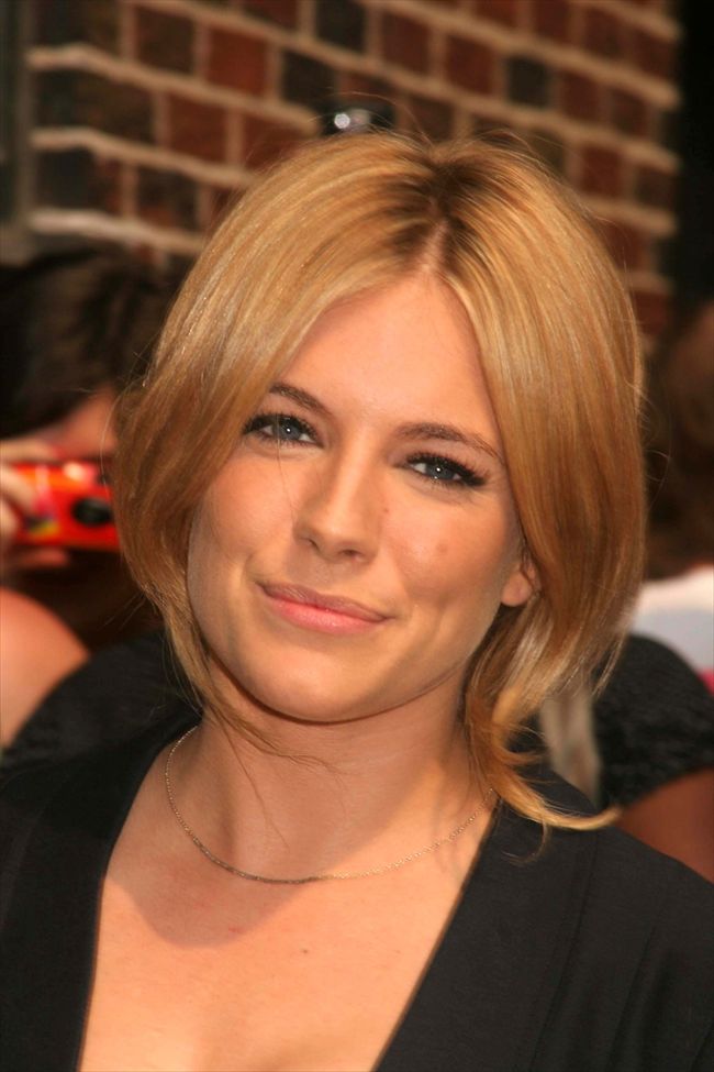 Sienna Miller24985_SIENNA MILLER30