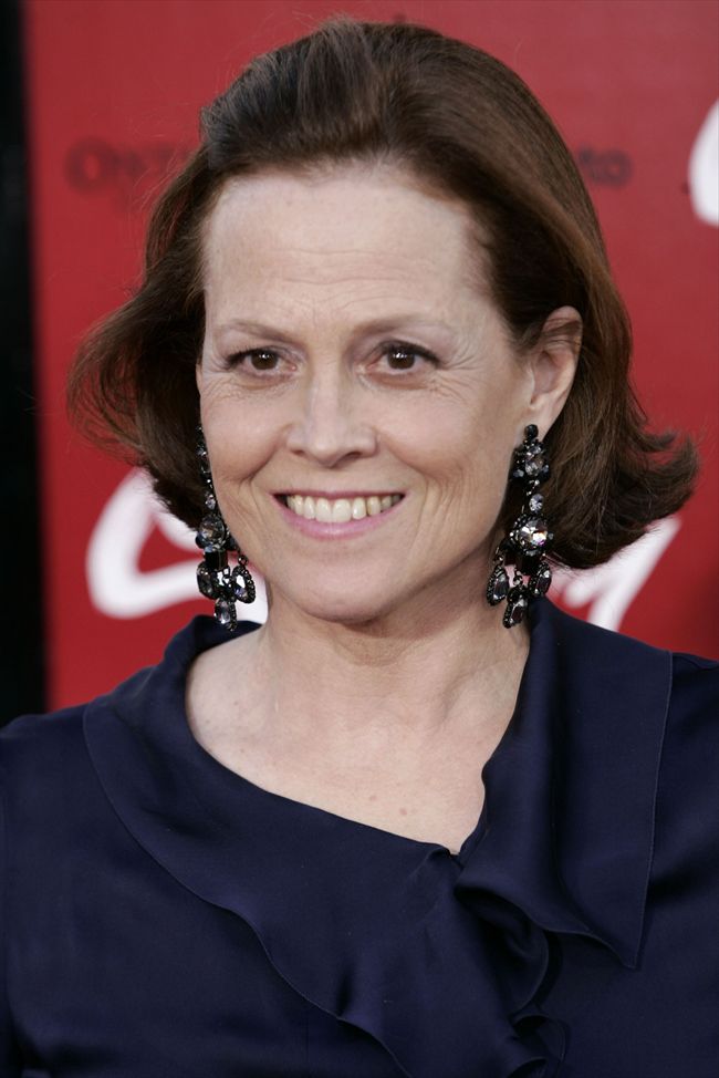 Sigourney Weaver25015_1027JLD_DH045_H