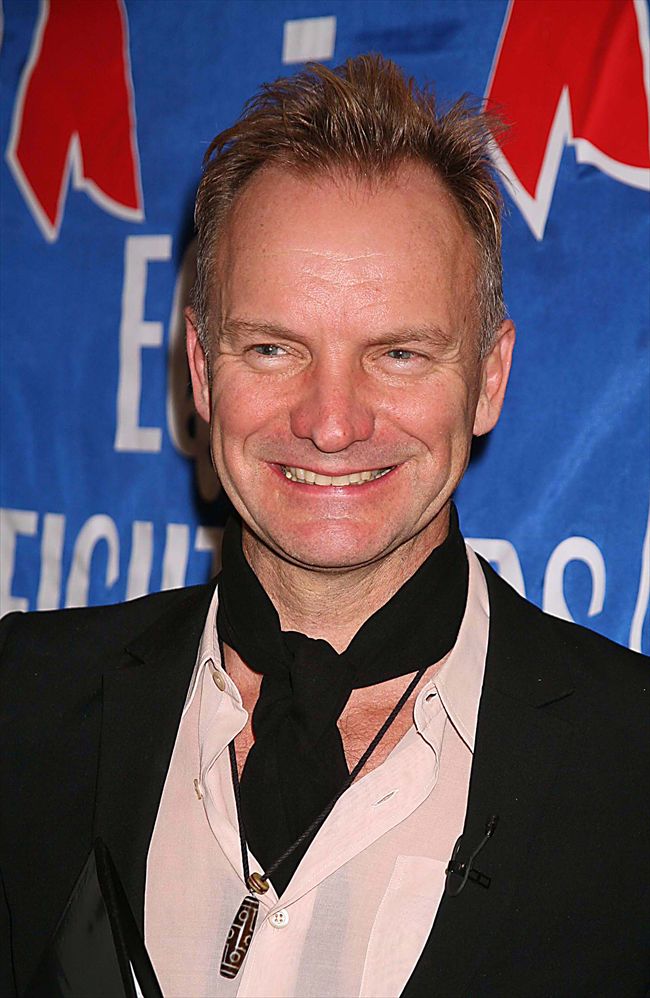 Sting25303_08607159