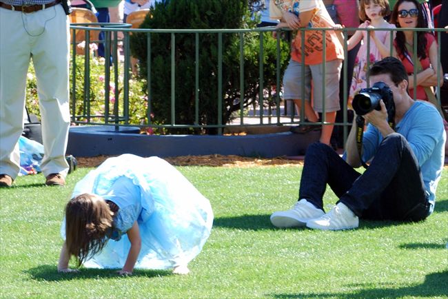 Suri Cruise25327_aflo_2009021911002529