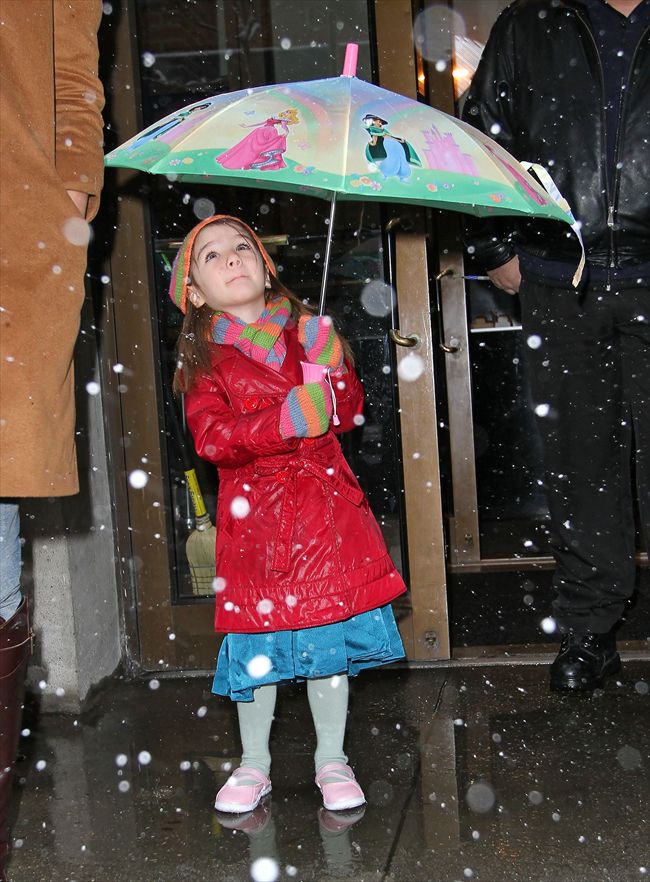 Suri Cruise25338_aflo_AINA172040