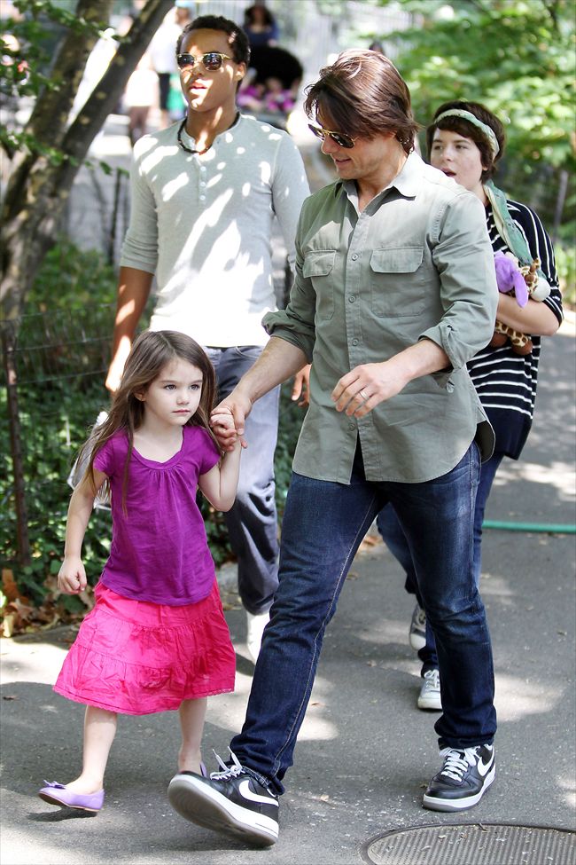 Suri Cruise25360_aflo_HWFA059565