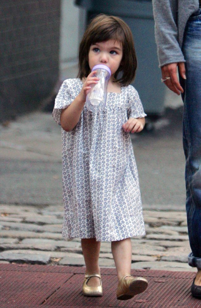 Suri Cruise25365_little suri