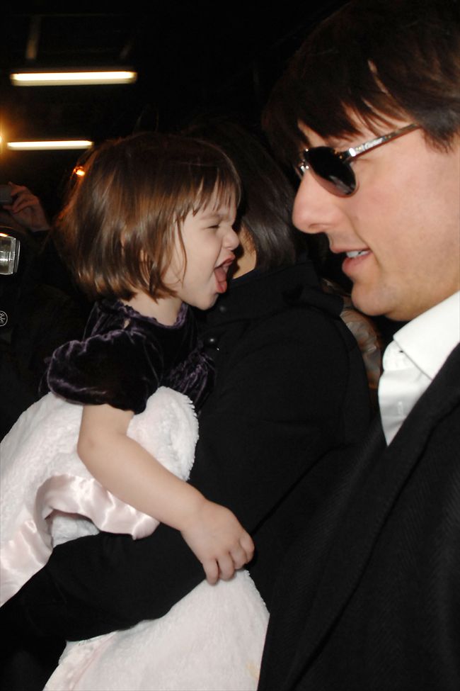 Suri Cruise25371_tom