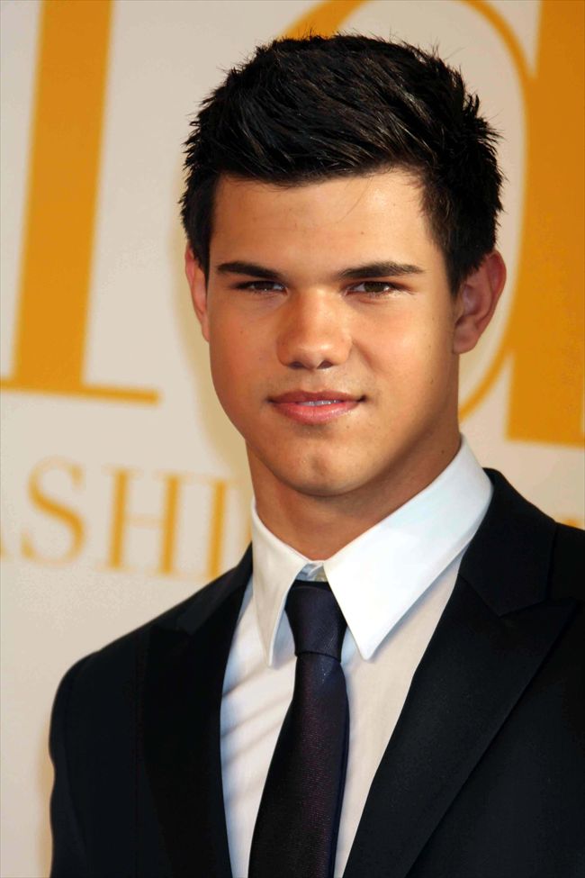 Taylor Lautner25538_64572548