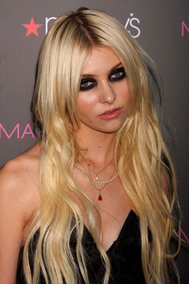 Taylor Momsen25615_13912880