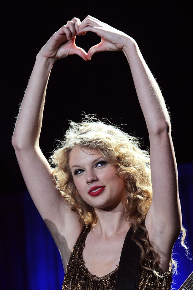 Taylor Swift25644_aflo_AINA218142