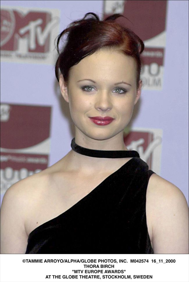 Thora Birch25916_THORA BIRCH4