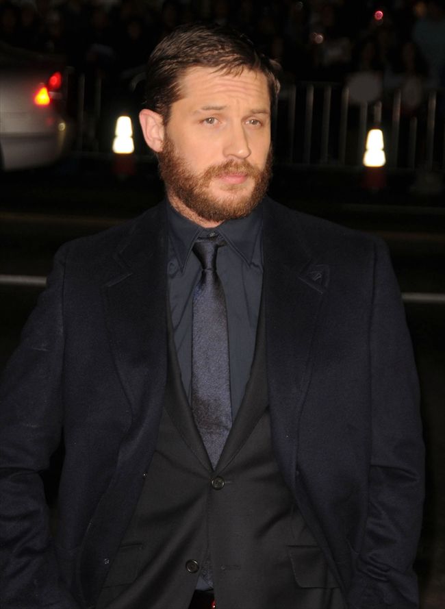 Tom Hardy26271_1208F06_DX073_H