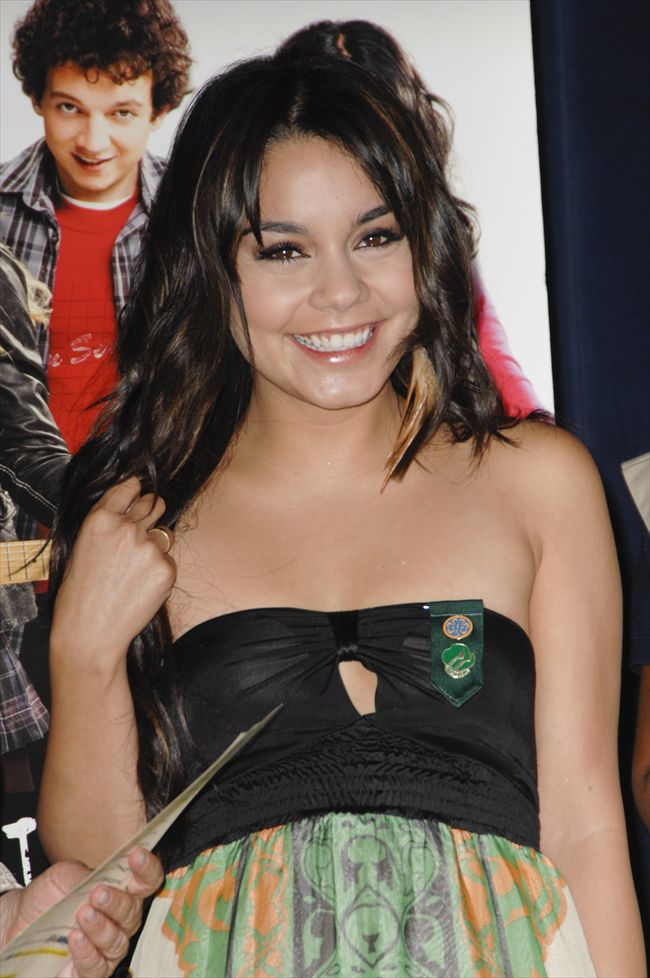 Vanessa Hudgens26571_0907AGB_LZ008_H