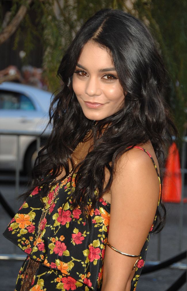 Vanessa Hudgens26579_1019SPA_DX033_H