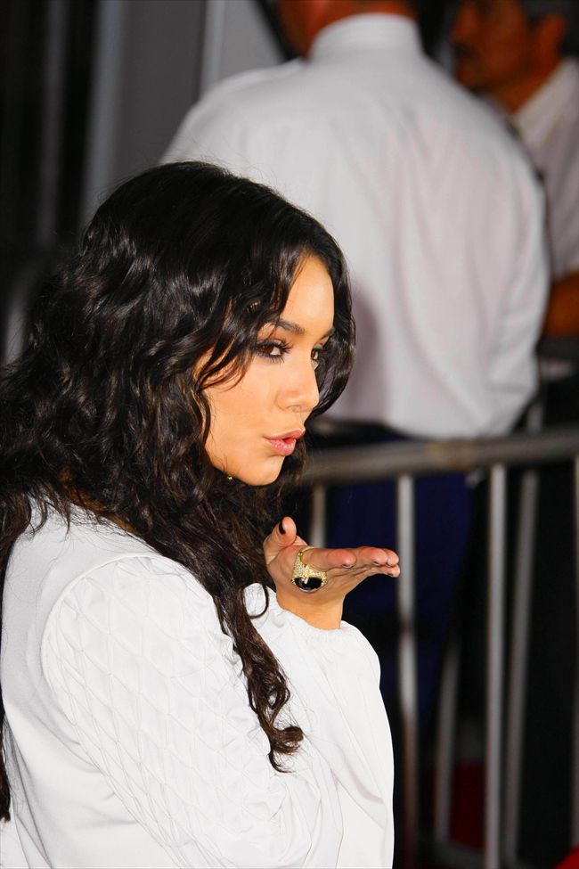 Vanessa Hudgens26617_09837309