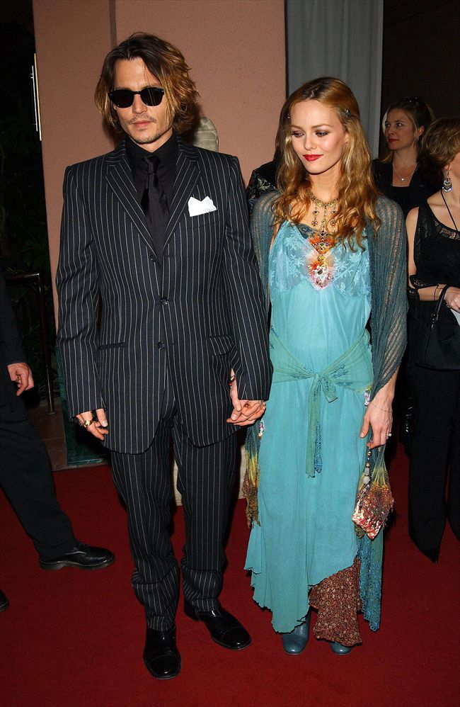 Vanessa Paradis26717_07270990