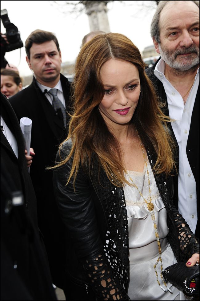 Vanessa Paradis26721_20120124_zaf_p34_276