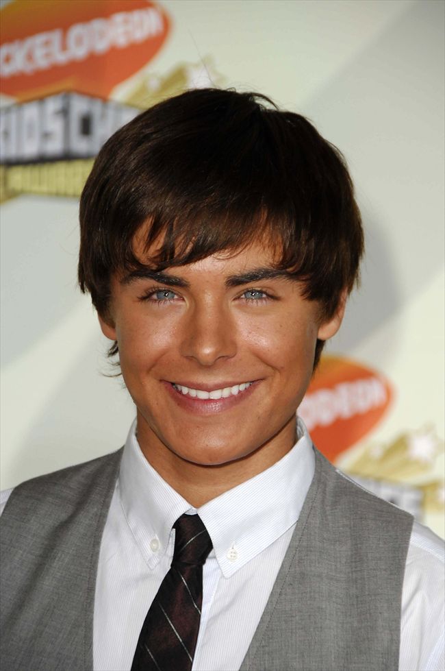 Zac Efron27433_ZAC EFRON4