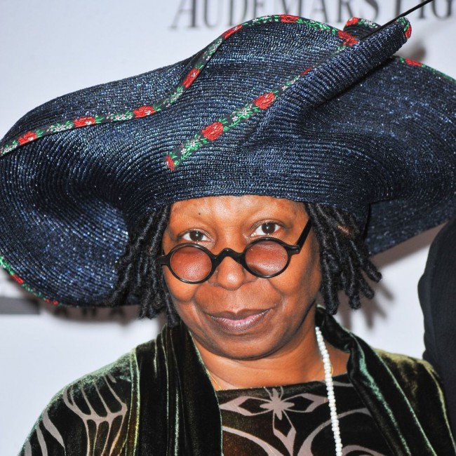 Whoopi Goldberg27091_1112E06_XX057_H