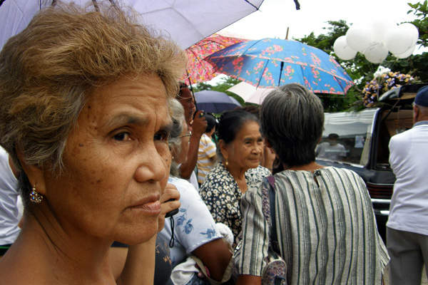 レッドマリア　それでも女は生きていく