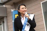 美しすぎる議員