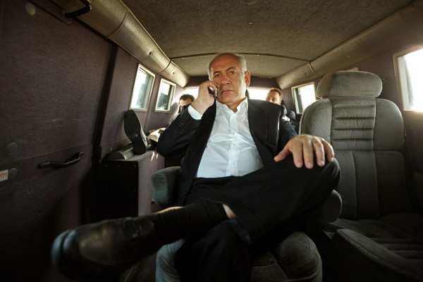 ネタニヤフ調書 汚職と戦争